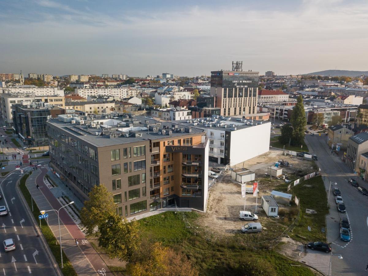 Apartament Ventus Business And Living 44 Kielce Exteriör bild